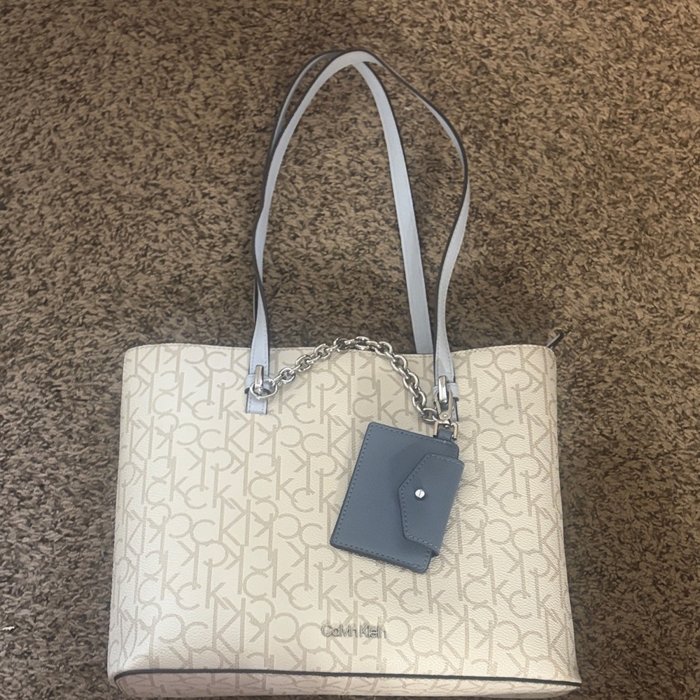 Calvin Klein Cream Tote Bag with Blue Card Holder
